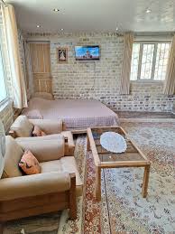 اقامتگاه پزشک سرفاریاب 