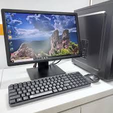 مرکز بهداشت شهید دامیده  بویراحمد       سیستم کامپیوتری (کیس مانیتورو کیبورد) 